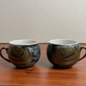 demitasse cups gold and silver roses unbranded 2 cups